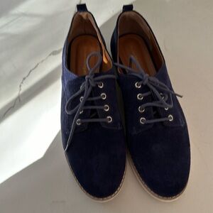Designer shoes blue suede Bruno Menegatti casual shoes.  Size 8 ( 37)